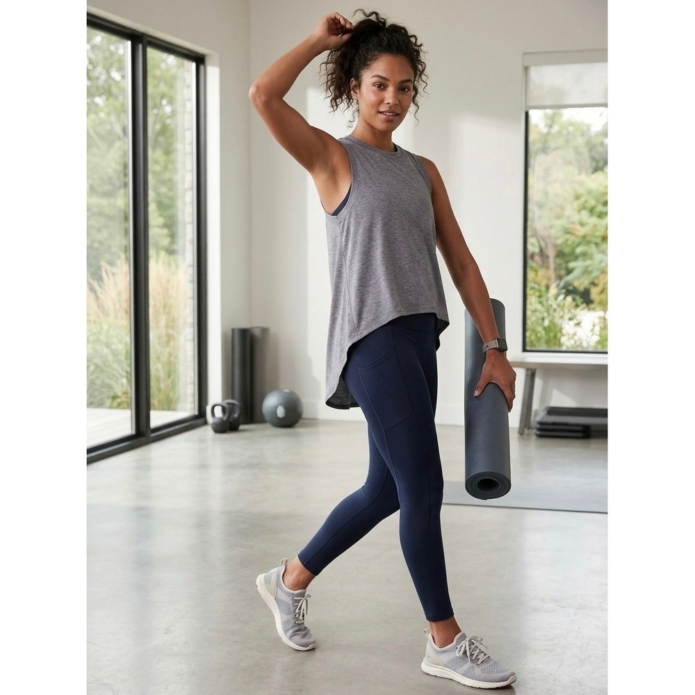 Athleta Essence High Low Tank Heathered Grey Racerback Activewear Top Medium